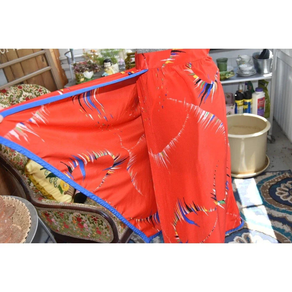 Vintage 80s Red Avant Garde Glamour Girl Flutter Skirt Postmodern Print Size XS